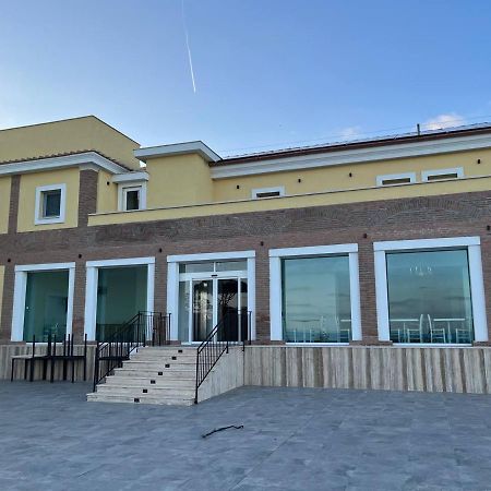 Stella Del Mare Hotel Santa Marinella Exterior photo